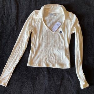 BNWT Hollister shirt
